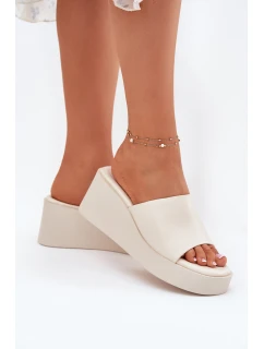 Dámské Pantofle Na Klínu Eko Kůže Světle Béžové Obenae