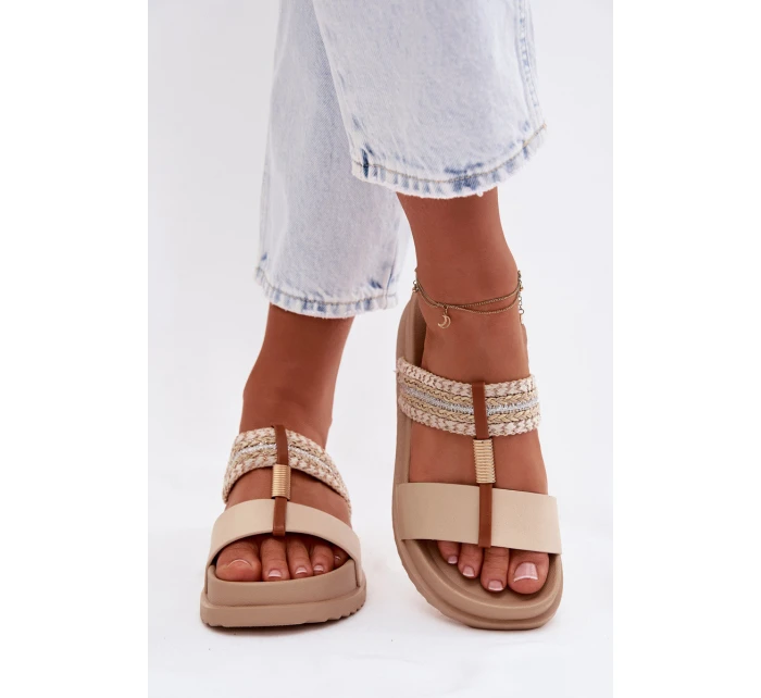 Dámské platformové pantofle se pásky a zlatým detailem Béžové Tahlia