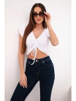 Dámská žebrovaná pruhovaná halenka na ramínkách s volánkem bílá