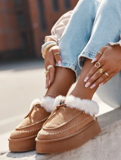 Dámské Sněhule Na Platformě S Kožešinou A Camel model 21709341 - Boto