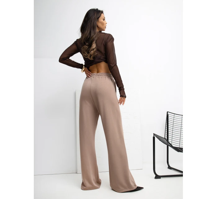 Spodnie dresowe RV DR model 21777681 ciemny bezowy - FPrice Spodnie dresowe RV DR model 21777681 ciemny bezowy - FPrice