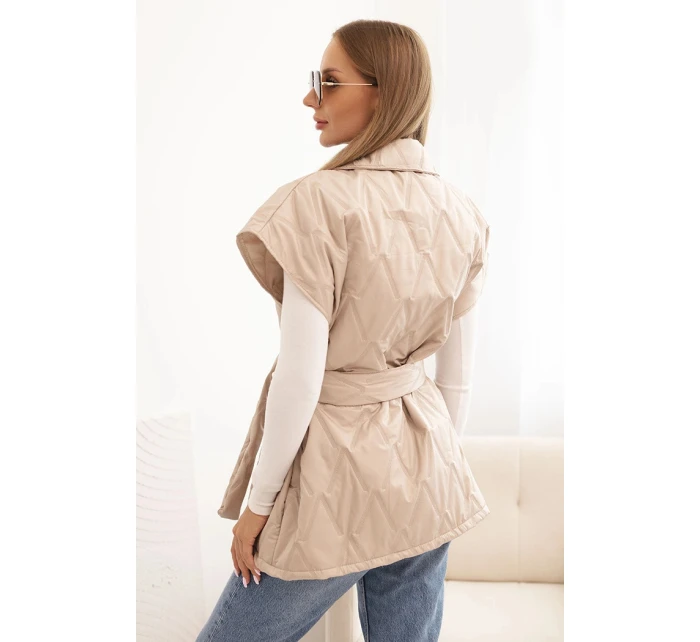 Dámská prošívaná vesta s páskem a širokým límcem tmavě béžová