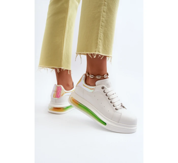 Dámské kožené tenisky model 21650221 bílé - Goe