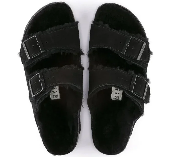 Dámské zateplené žabky s ovčí vlnou Arizona VL Black semišová kůže regular wide dámské model 20693883 - Birkenstock