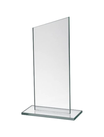 Skleněná trofej s matným podstavcem