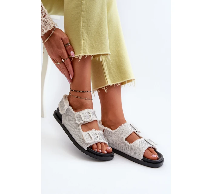 Dámské bílé zdobené džínové sandály model 21657662 - Boto