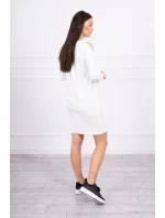 Šaty s model 18744102 a barevnou 3D mašlí ecru - K-Fashion Šaty s model 18744102 a barevnou 3D mašlí ecru - K-Fashion