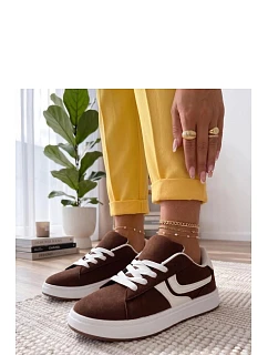 Sportovní boty na platformě model 227743 Solea