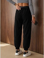 Spodnie damskie bawełniane z paskiem czarne model 22394771 - FashionStreet