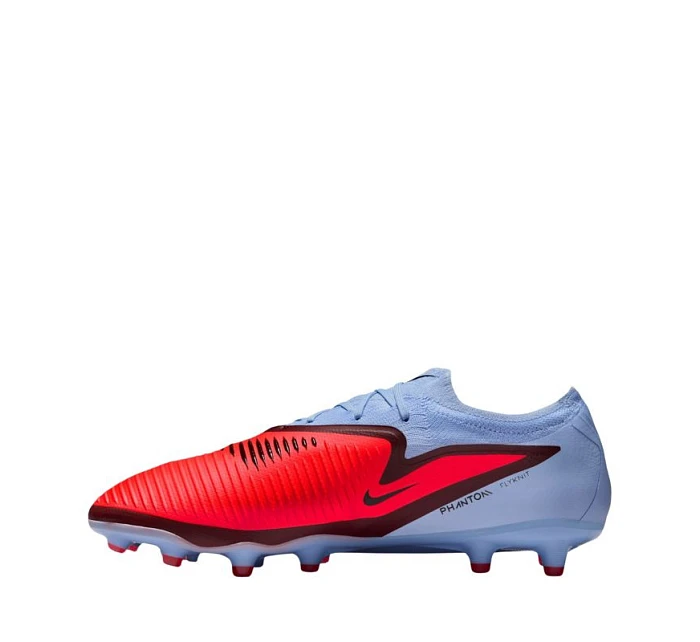 Fotbalové boty Phantom 6 Low Pro  400 model 22055816 - NIKE