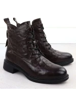 Dámské zateplené kožené boty brown dámské model 21905169 - VINCEZA Dámské zateplené kožené boty brown dámské model 21905169 - VINCEZA