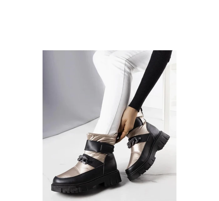 Boty model 205141 Solea Boty model 205141 Solea