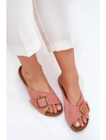 Kožené sandály se zlatou sponou model 21702863 Růžové - Maciejka