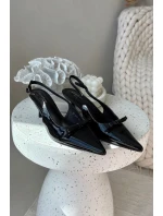 Lakované lodičky na s mašlí Černé model 21709656 - Boto