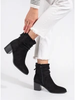 Luxusní dámské kotníčkové boty černé na širokém podpatku Luxusní dámské kotníčkové boty černé na širokém podpatku