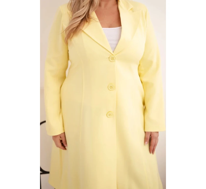 Dámský klasický kabát Plus Size s knoflíky a límcem žlutý