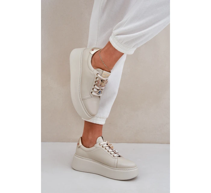 Dámské Kožené Tenisky Na Platformě S Ozdobami model 21683822 Světle Béžové - CheBello