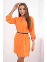 Šaty s delšími zády a pásem pomeranč Šaty s delšími zády a pásem pomeranč