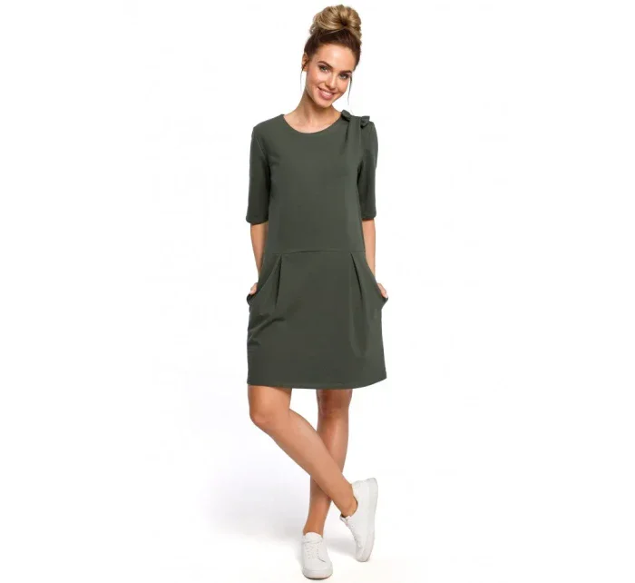 M422 Šaty se spadlým pasem a mašlí - vojensky zelené