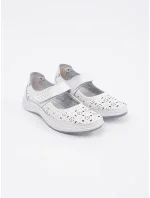 Moderní bílé  baleríny dámské na plochém podpatku