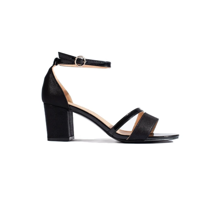 Jedinečné dámské  sandály černé na širokém podpatku