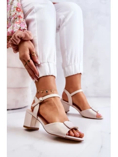 Sandály na podpatku  model 212717 Step in style