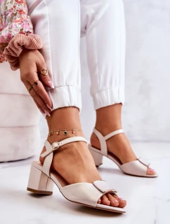 Sandály na podpatku  model 212717 Step in style