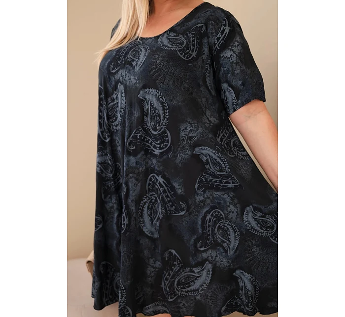 Dámské viskózové šaty Plus Size s krátkým rukávem a paisley střihem černá