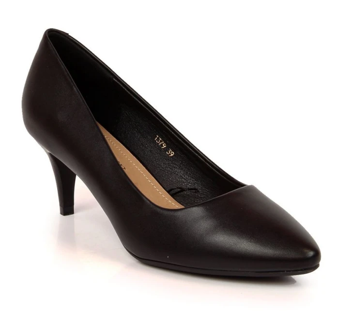 Černé lodičky na jehlovém podpatku W Sergio Leone