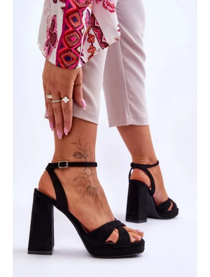 semišové sandály na čtvercovém podpatku Černé Powerful semišové sandály na čtvercovém podpatku Černé Powerful
