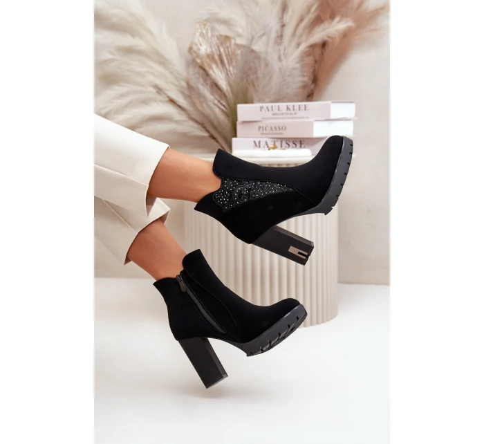 Zateplené dámské boty na vysokém podpatku s výšivkou černé model 21669227 - Boto