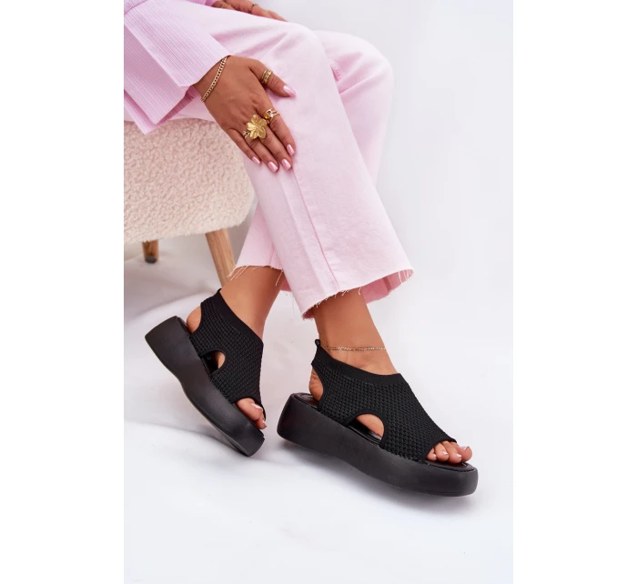 Dámské sandály na platformě černé model 21702370 - Boto Dámské sandály na platformě černé model 21702370 - Boto