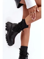 Kozačky na masivní platformě se zavazováním, Black Big Star