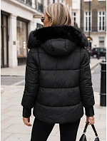 Pikowana kurtka damska z futrzanym kapturem czarna FashionStreet TY5892