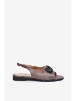 Lesklé Dámské Sandály S Ozdobou model 21691560 Šedé - S.Barski Lesklé Dámské Sandály S Ozdobou model 21691560 Šedé - S.Barski