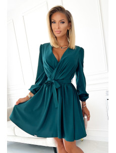 BINDY - Velmi žensky působící dámské šaty v lahvově zelené barvě s dekoltem 339-2