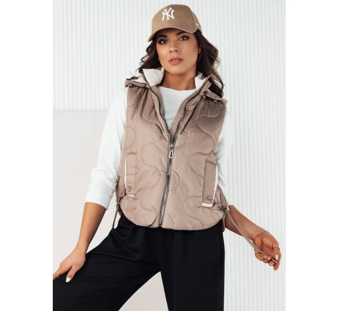 Dámská prošívaná vesta TREOS béžová FashionStreet TY4216 Dámská prošívaná vesta TREOS béžová FashionStreet TY4216