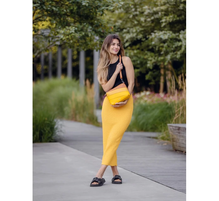 Kabelka VUCH Coalie Striped Yellow Kabelka VUCH Coalie Striped Yellow