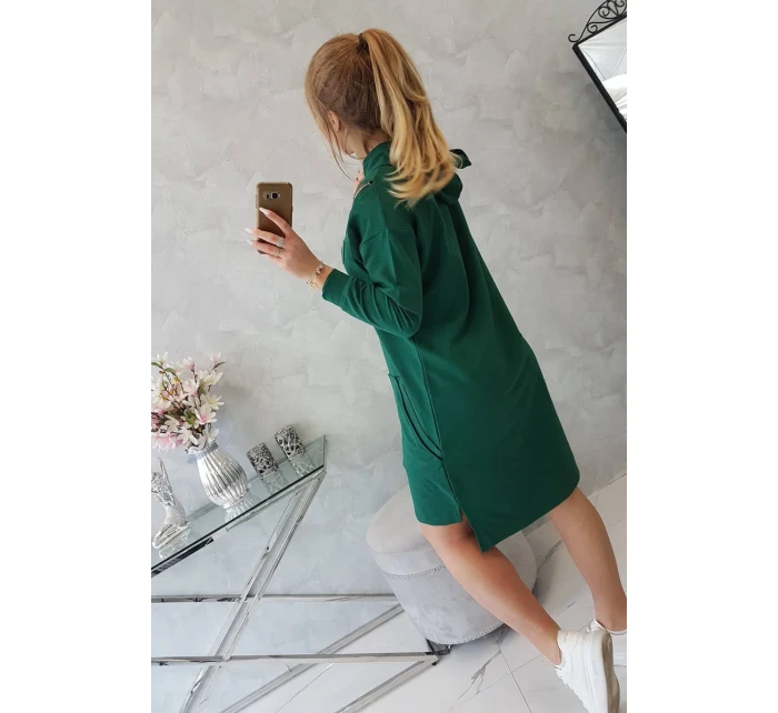 Neomezené zelené šaty Neomezené zelené šaty