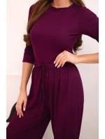 Dámská viskózová souprava s halenkou a širokými kalhotami tmavě fialová