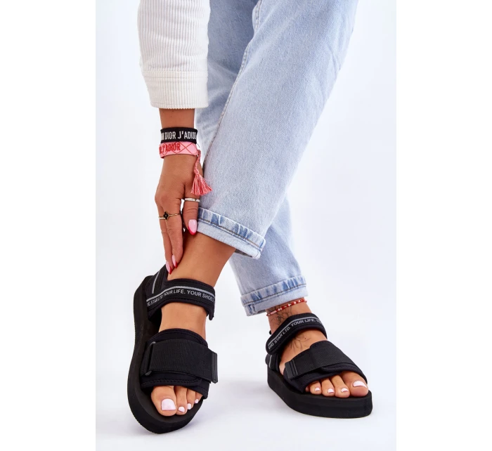 Dámské sandály na suchý zip Big Star model 21610848 Černe - Big Star Shoes Dámské sandály na suchý zip Big Star model 21610848 Černe - Big Star Shoes