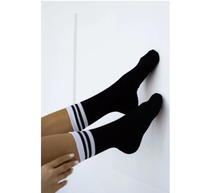 PRUHOVANÉ DÁMSKÉ PONOŽKY S PROUŽKY 1313.001