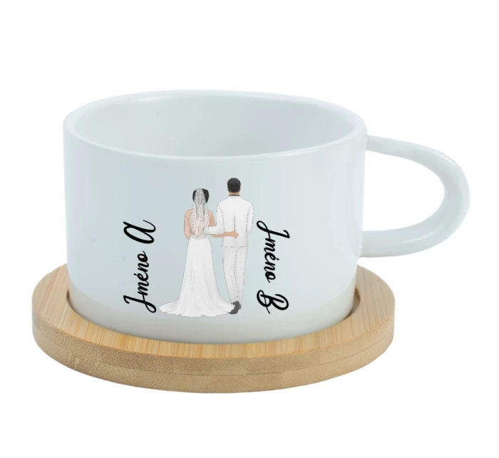 Personalizovaný keramický hrníček Makronka s novomanželským párem 
