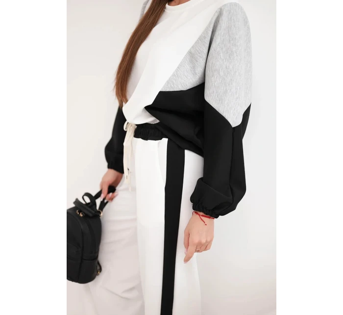 Dámský komplet máslíčko s volnou mikinou a širokými kalhotami černý