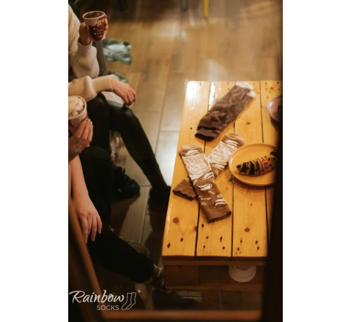 Duhové ponožky model 21606849 Cappuccino 1 pár - ZOOKSY/RAINBOW SOCKS