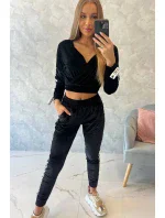 Velurová souprava s nápisem Queen black Velurová souprava s nápisem Queen black