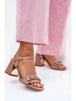 Dámské lakované kožené sandály na sloupku - béžové Mevonelle Dámské lakované kožené sandály na sloupku - béžové Mevonelle