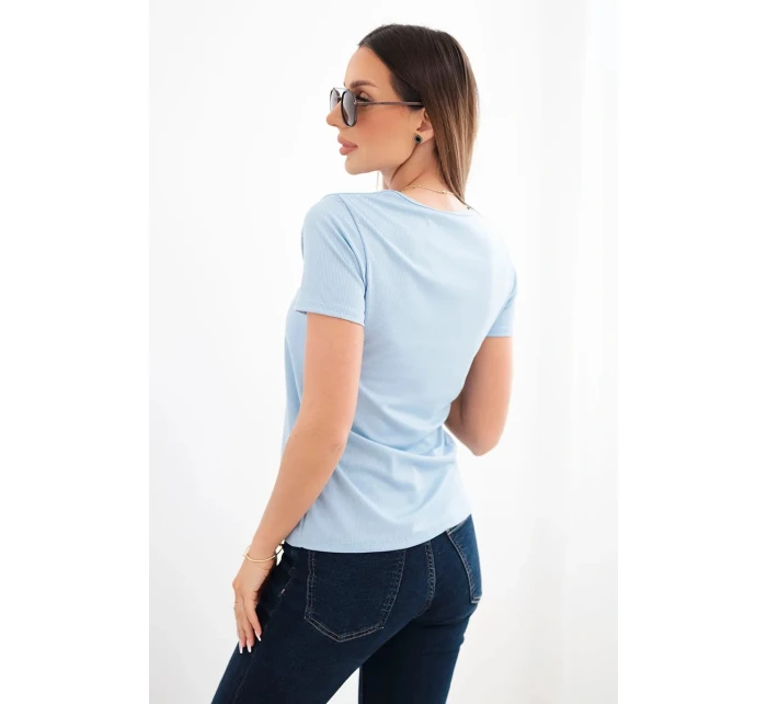 Dámská viskózová žebrovaná halenka s ozdobným vykrojením u dekoltu modrá