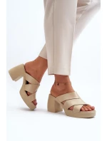 Kožené pantofle Zazoo na béžovém bloku