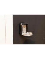 NA NA 4 BLACK + model 21830618